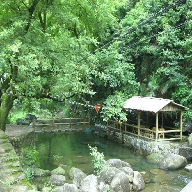 天然浴场